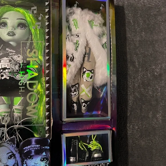 Rainbow Vision Shadow High Doll Harley Limestone Neon Green - Picture 3 of 7